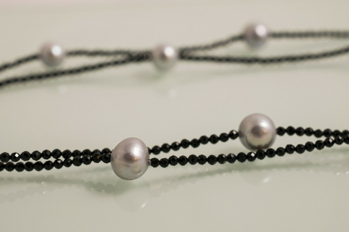 "EVENING STAR" Schöne facettierte 3mm Spinellkette mit Zuchtperlen 100 cm Länge