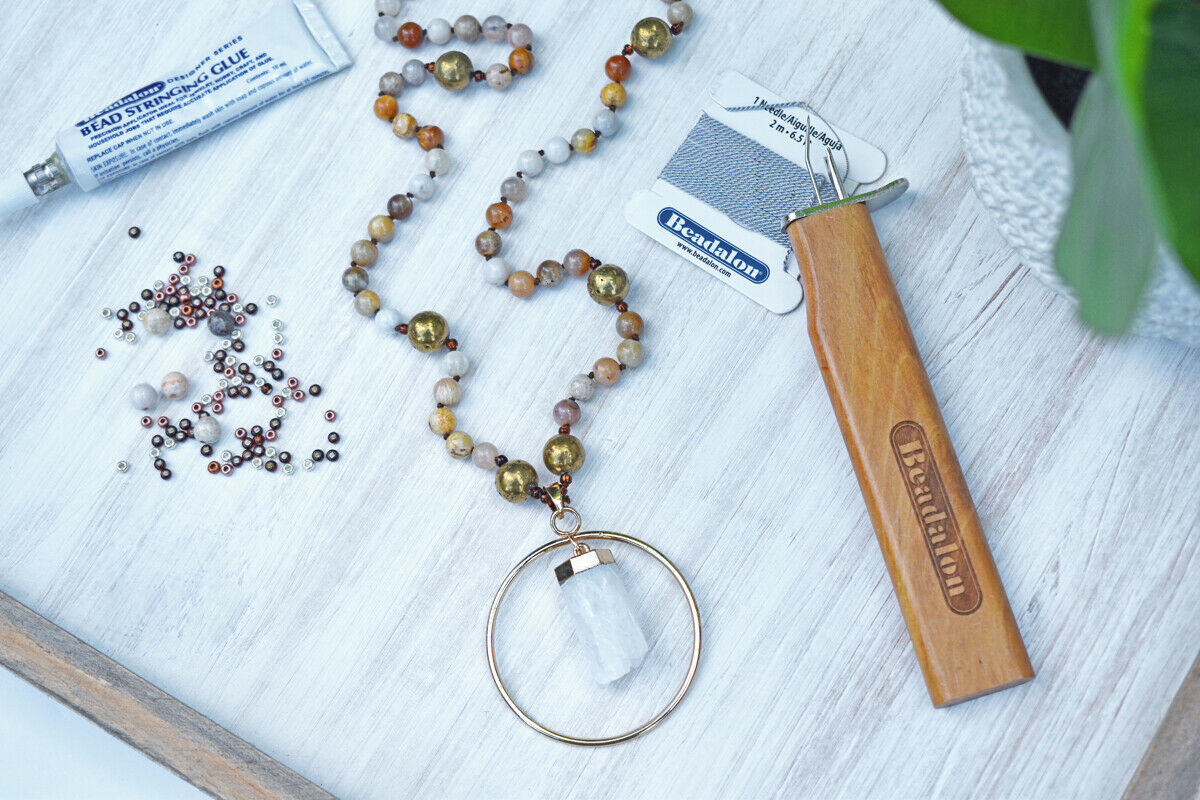 Knotwerkzeug aus Holz und Chrom - Einfach, schnell und präzise knoten!