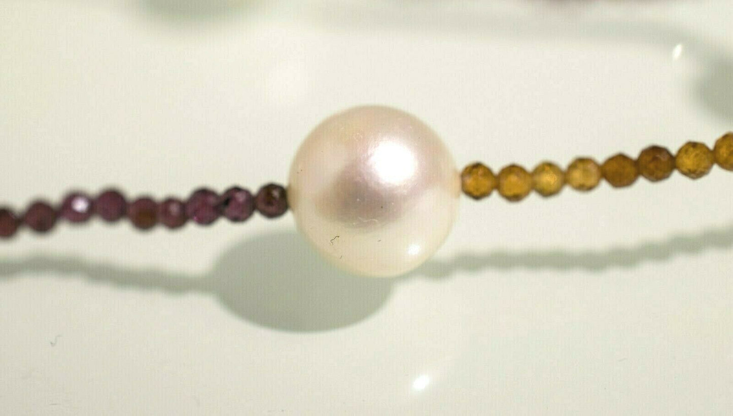 "FANTASY" Armband Facettierte 3 mm Granate und Karneole mit 4 weißen Zuchtperlen