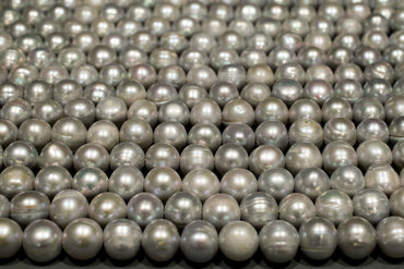 Perlenstrang Silber rund mit hohem Lüster in 12-13 mm