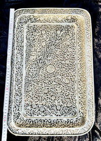 Wunderschönes Sterling-Silber Tablett 1486 g handgearbeitet in Repoussé-Technik