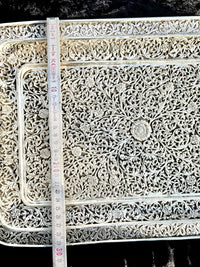 Wunderschönes Sterling-Silber Tablett 1486 g handgearbeitet in Repoussé-Technik